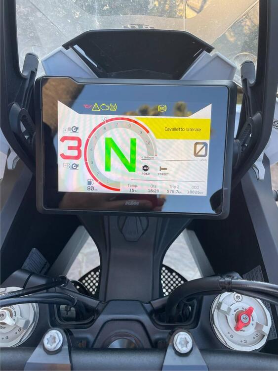 KTM 1290 Super Adventure R (2022 - 25) (4)
