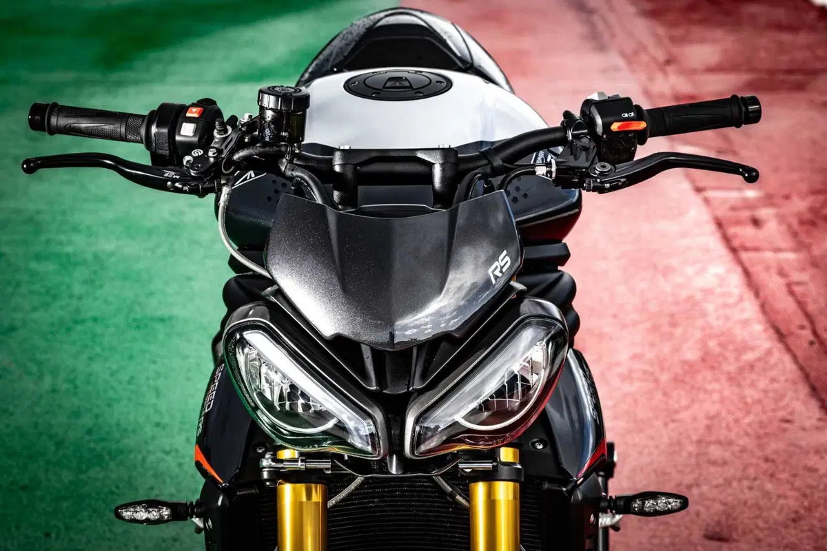 Triumph Speed Triple 1200 RS 2025 TEST [GALLERY] (64)