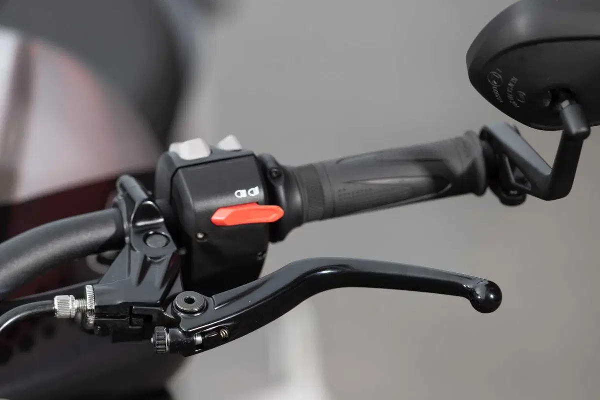 Triumph Speed Triple 1200 RS 2025 TEST [GALLERY] (89)
