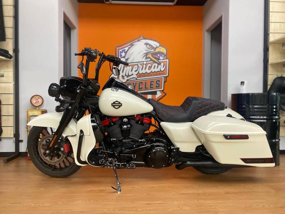 Harley-Davidson 114 Road King Special (2019 - 20) - FLHR (3)