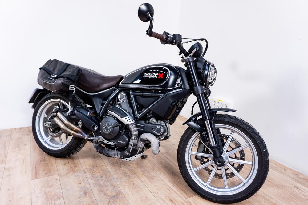 Ducati Scrambler 800 Flat Track Pro (2016 - 17) (2)