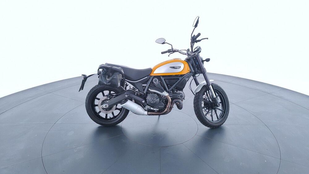 Ducati Scrambler 800 Classic (2015 - 16) (4)