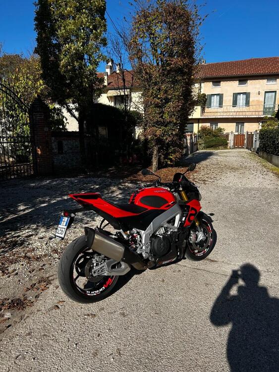 Aprilia Tuono 1100 V4 (2021 - 24) (3)