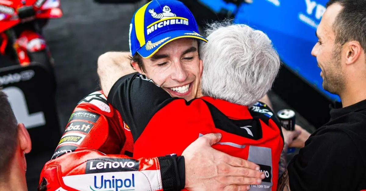 MotoGP 2025. GP di Argentina. Gigi Dall'Igna, quanti complimenti a Marc Marquez: "Talento stellare, autorevolezza innata. Pecco Bagnaia? Mi spiace"