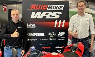Il Team Aviobike WRS correr&agrave; nel mondiale EWC 2025 con la nuova Panigale V4 