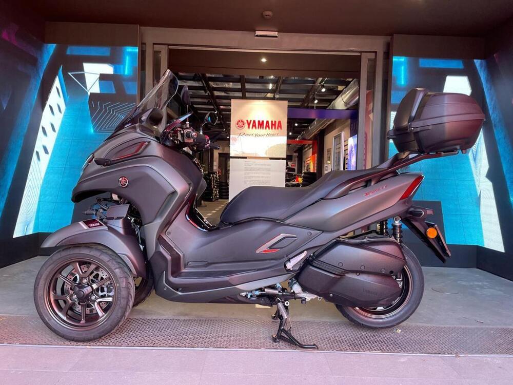 Yamaha Tricity 300 (2021 - 25) (4)