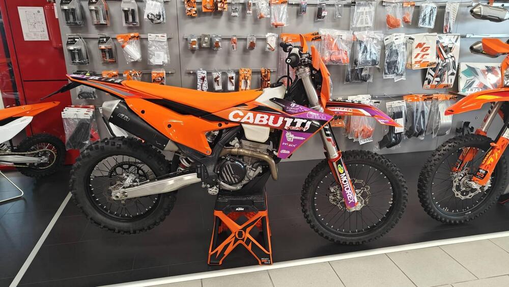KTM 250 EXC-F (2024) (2)