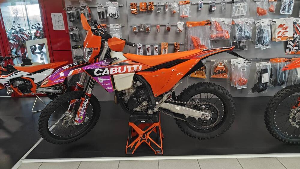 KTM 250 EXC-F (2024) (3)