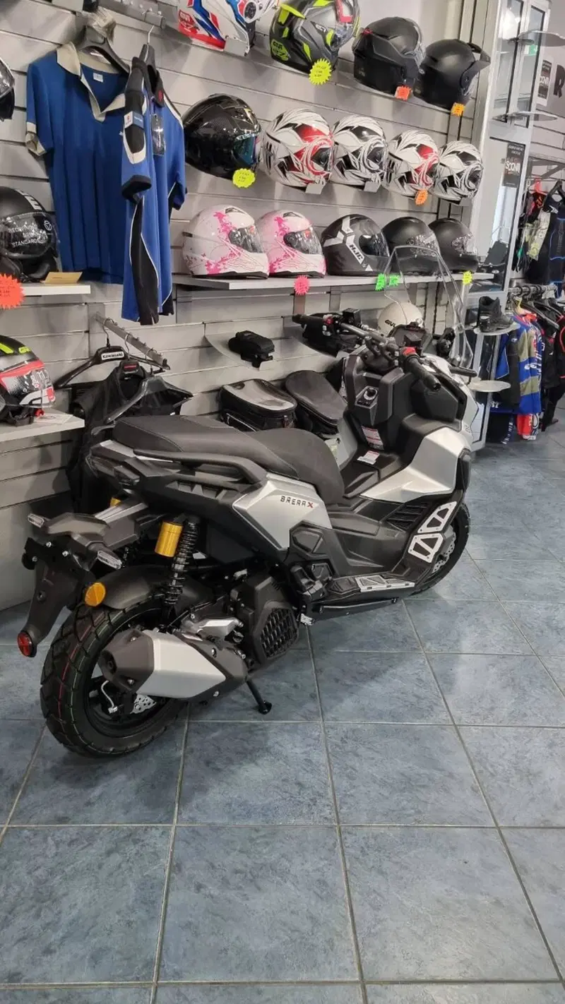 Kl Brera X 125 (2022 - 24) (3)