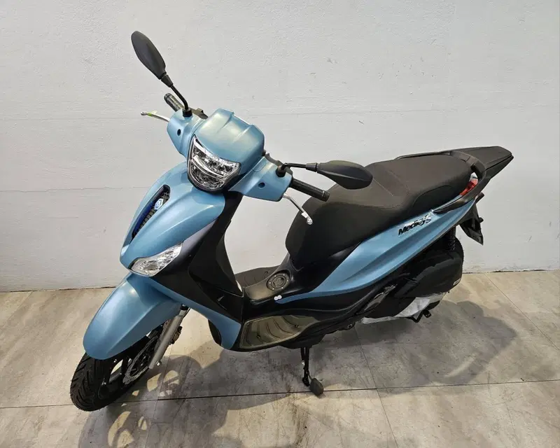Piaggio Medley 200 S (2025 - 26) (2)