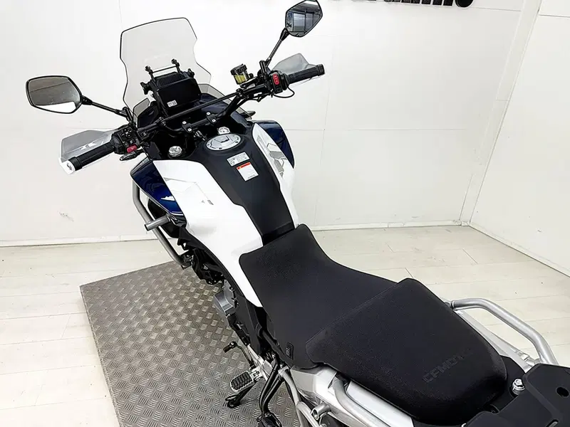 CFMOTO 700MT Adventure (2025 - 26) (19)