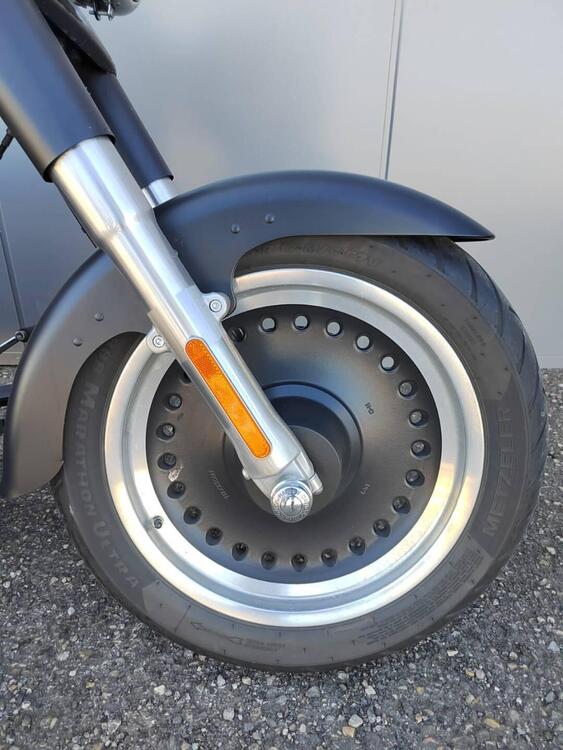 Harley-Davidson 1690 Fat Boy Special (2010 - 17) - FLSTF (2)
