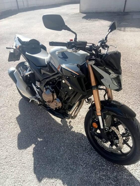 Honda CB 500 F (2022 - 23) (3)