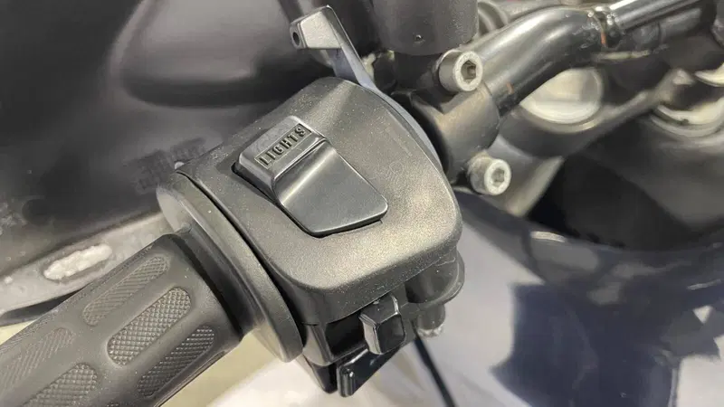 Aprilia Pegaso 650 (1997 - 00) (7)