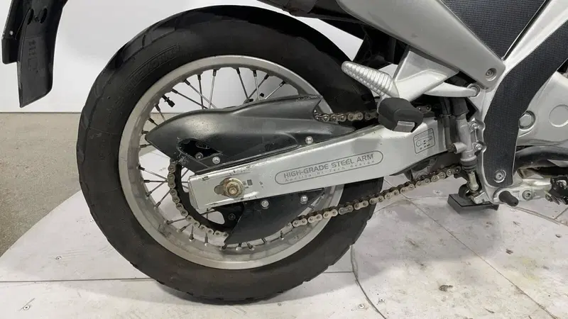 Aprilia Pegaso 650 (1997 - 00) (9)