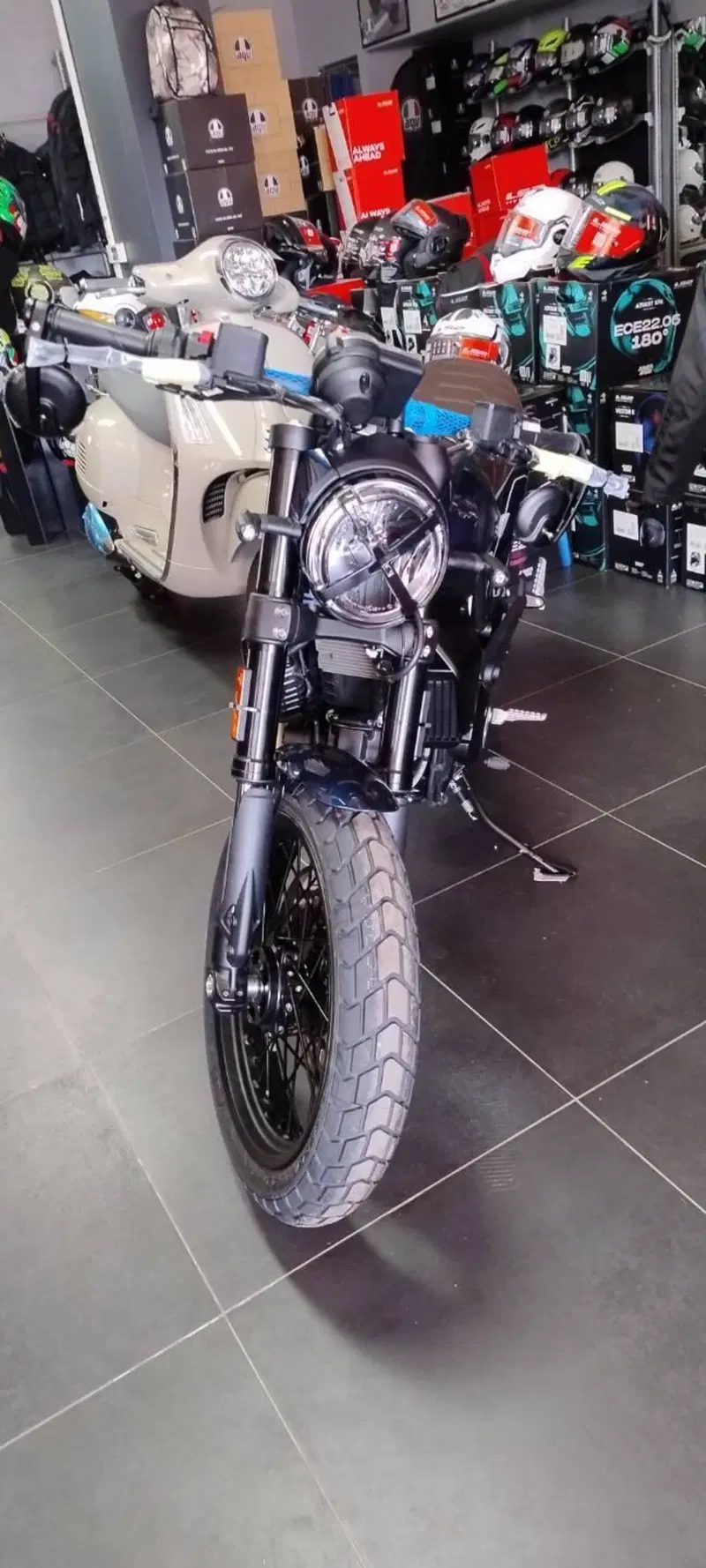 Ducati Scrambler 800 Nightshift (2023 - 24) (2)