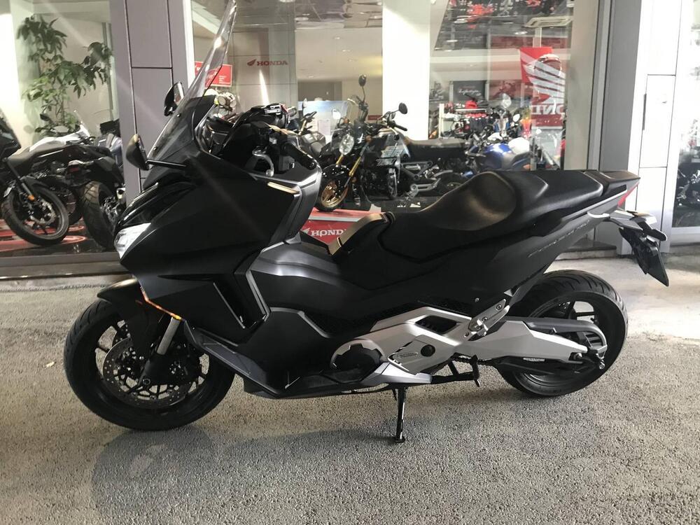 Honda Forza 750 DCT (2021 - 24) (2)