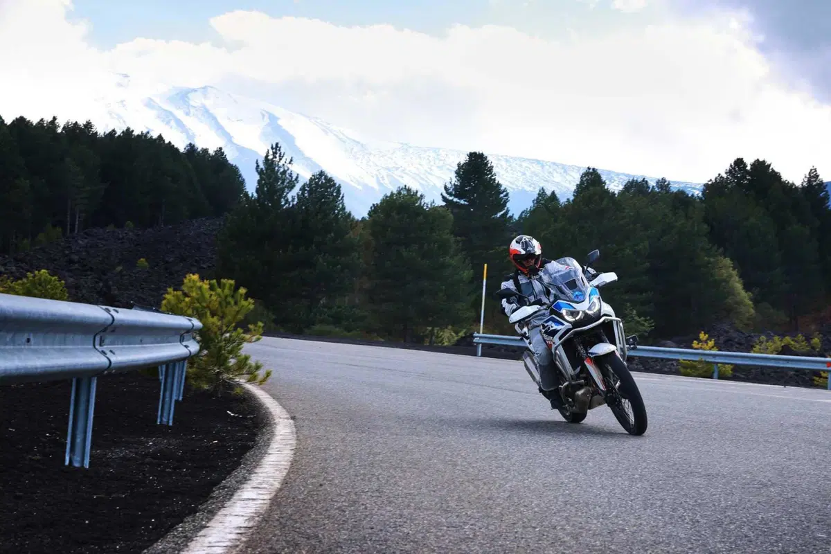 Corsica, Sardegna e Sicilia in moto? Si chiama Three Islands Raid e ora potete farlo anche voi! [VIDEO E GALLERY] (4)