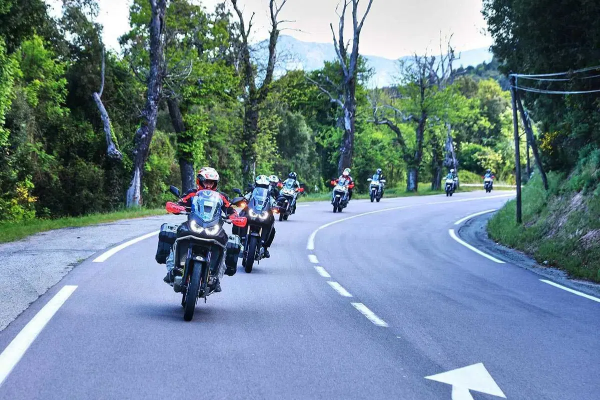 Corsica, Sardegna e Sicilia in moto? Si chiama Three Islands Raid e ora potete farlo anche voi! [VIDEO E GALLERY] (9)