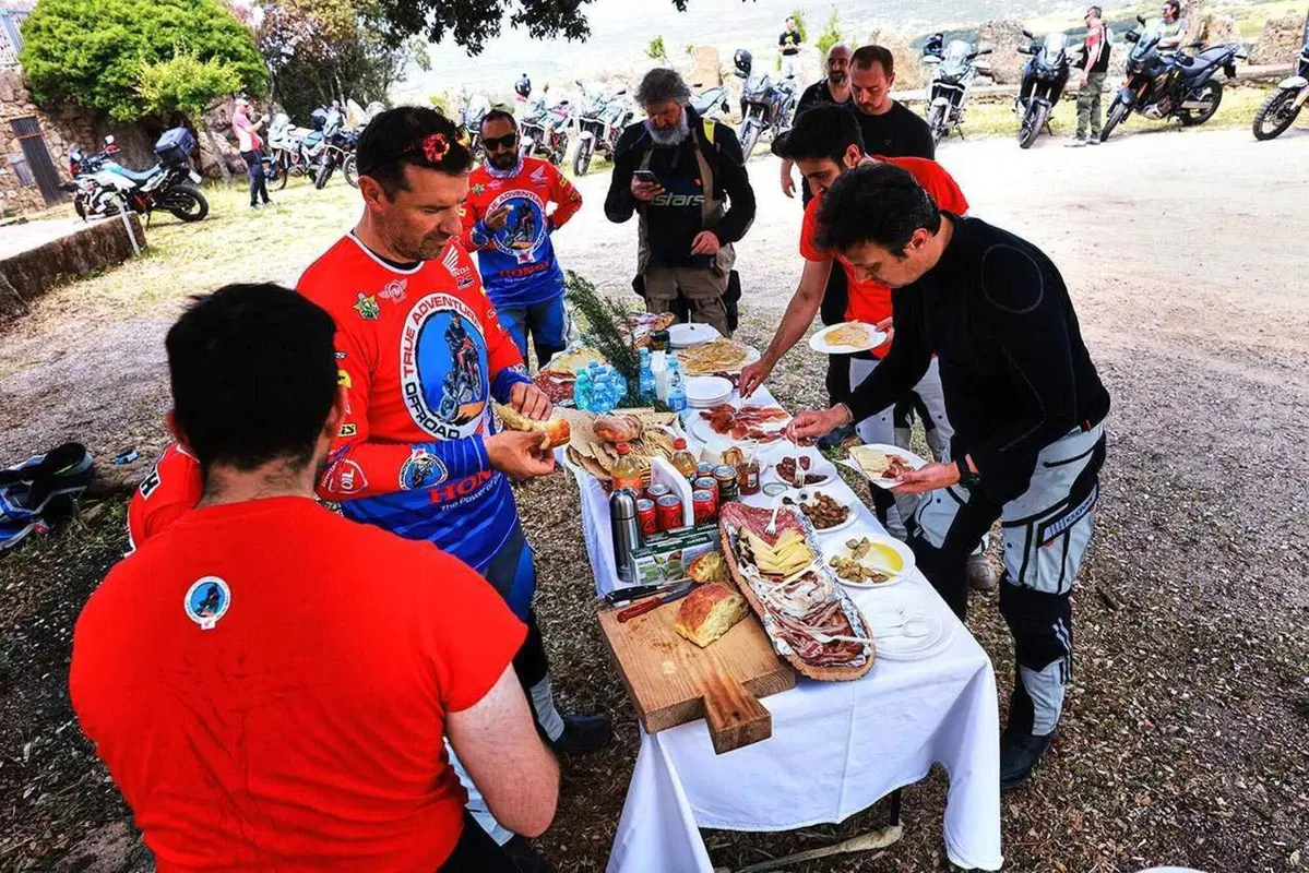 Corsica, Sardegna e Sicilia in moto? Si chiama Three Islands Raid e ora potete farlo anche voi! [VIDEO E GALLERY] (20)