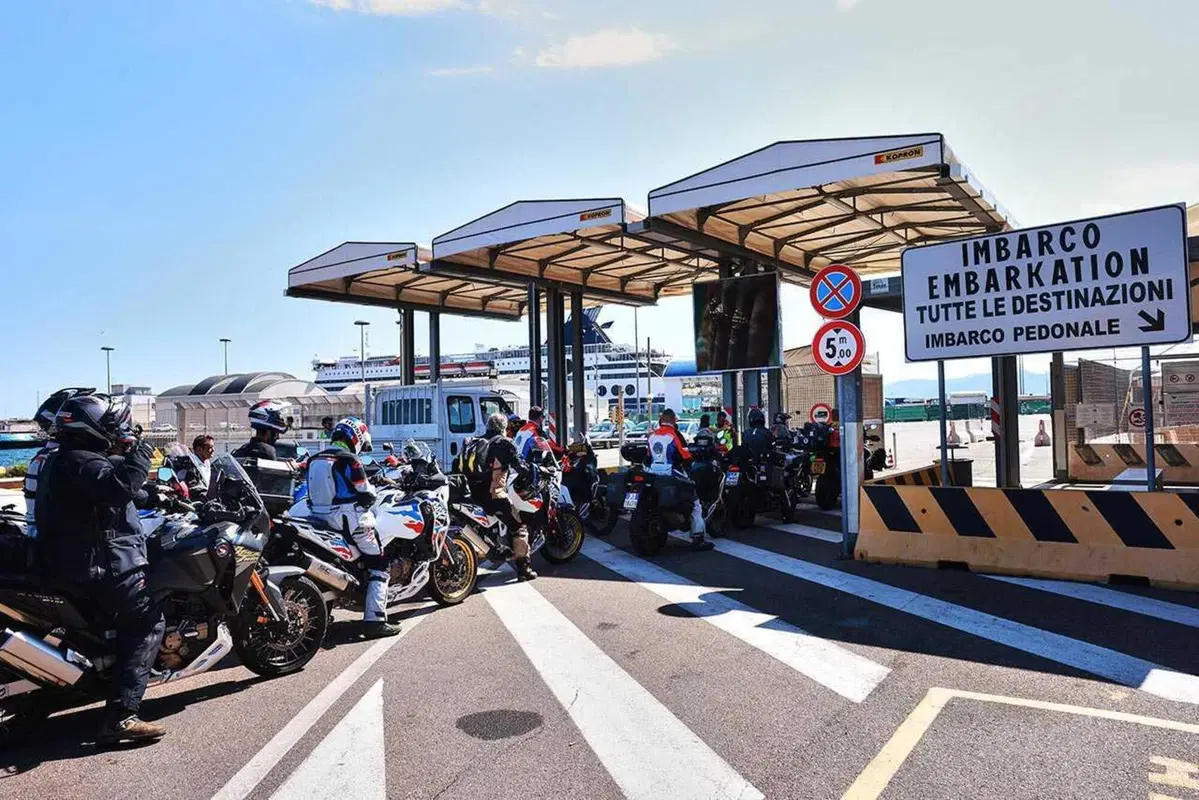 Corsica, Sardegna e Sicilia in moto? Si chiama Three Islands Raid e ora potete farlo anche voi! [VIDEO E GALLERY] (22)