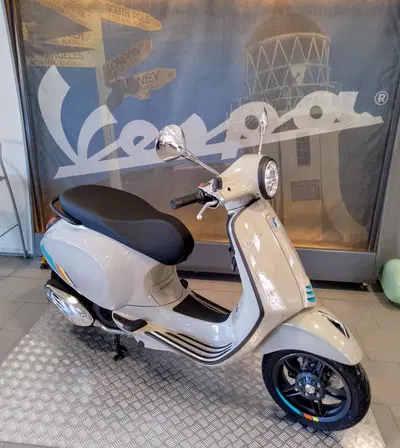 Vespa Primavera 125 S (2023 - 25) nuova