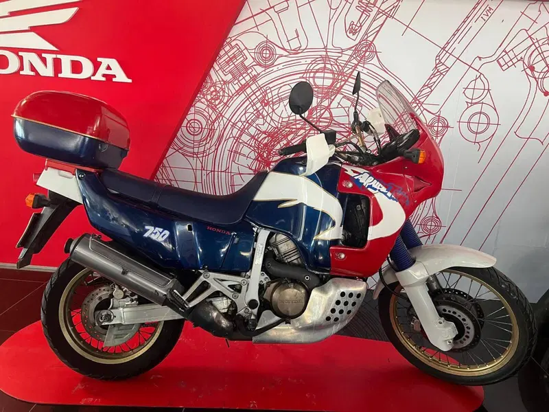 Honda Africa Twin NXR 750 (1990 - 91)