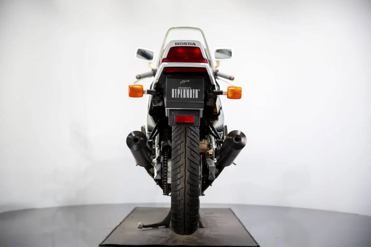 Honda VFR 750 F (1986 - 87) (4)