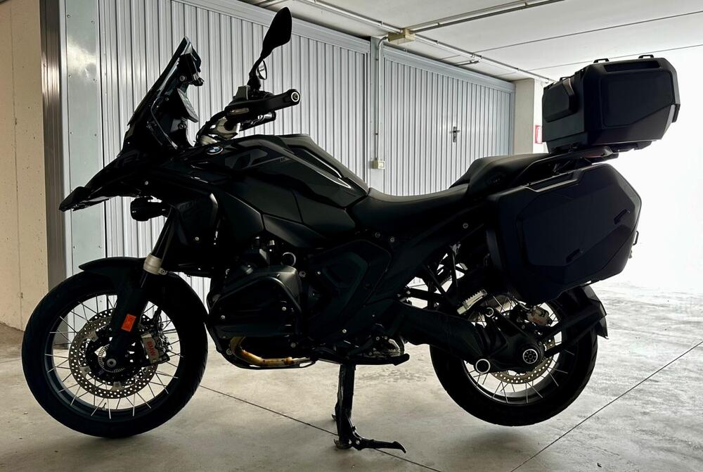 Bmw R 1300 GS Triple Black (2023 - 25) (2)