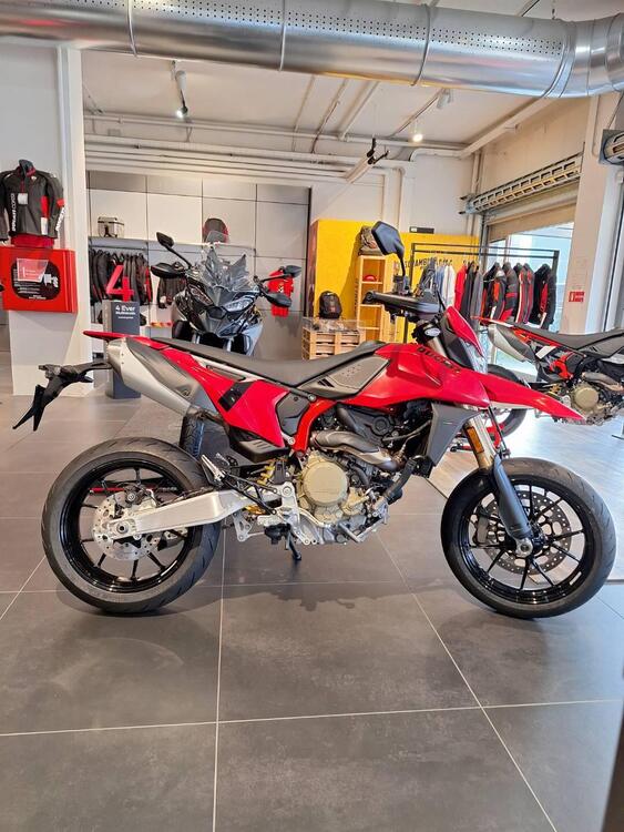 Ducati Hypermotard 698 Mono (2024 - 25) (5)