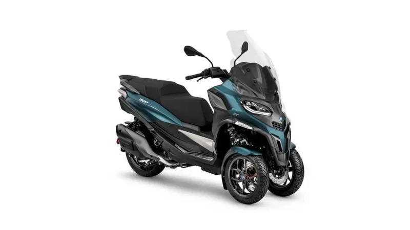 Piaggio MP3 530 Hpe Exclusive (2025 - 26) (3)