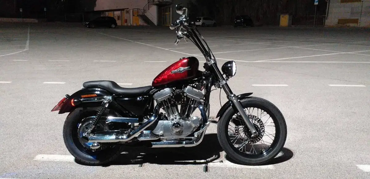 Harley-Davidson 883 Standard (1994 - 00) - XLH