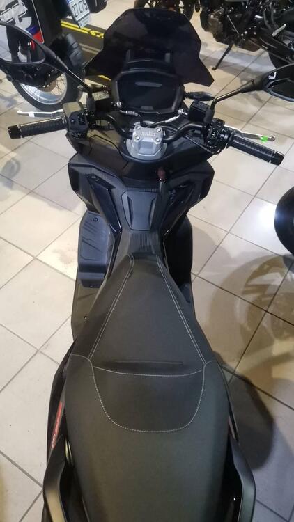 Aprilia SR GT 125 Replica (2024 - 25) (2)