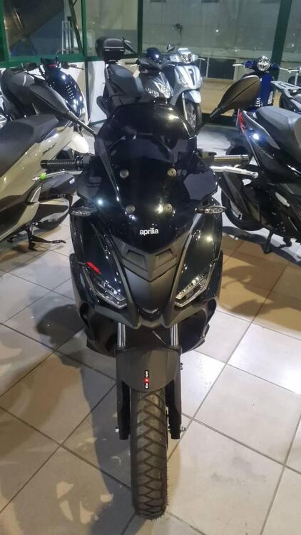 Aprilia SR GT 125 Replica (2024 - 25) (4)