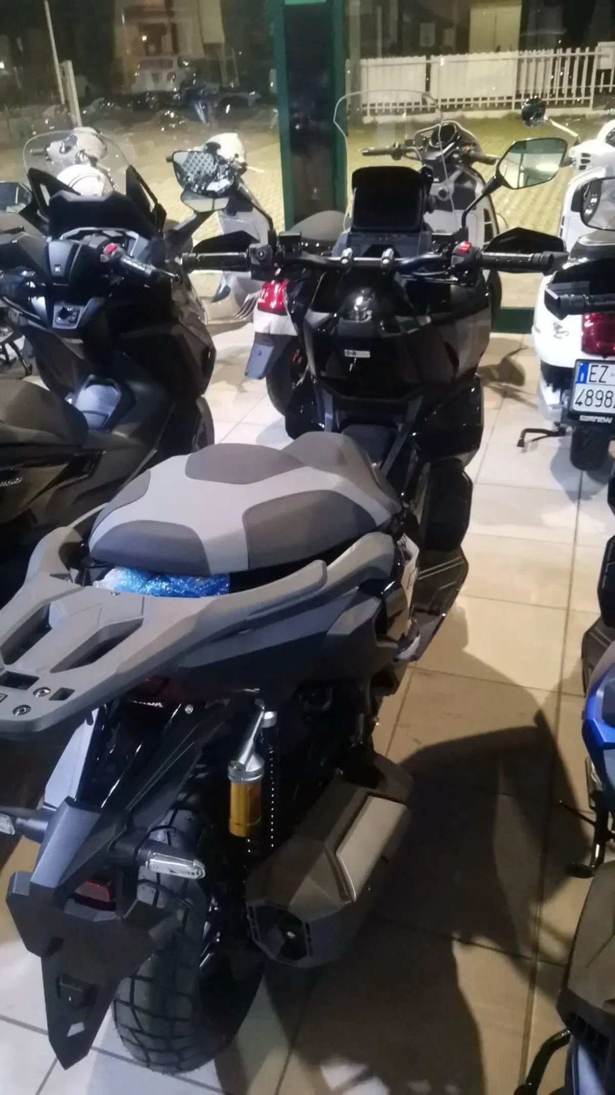 Honda ADV 350 (2025 - 26) (3)