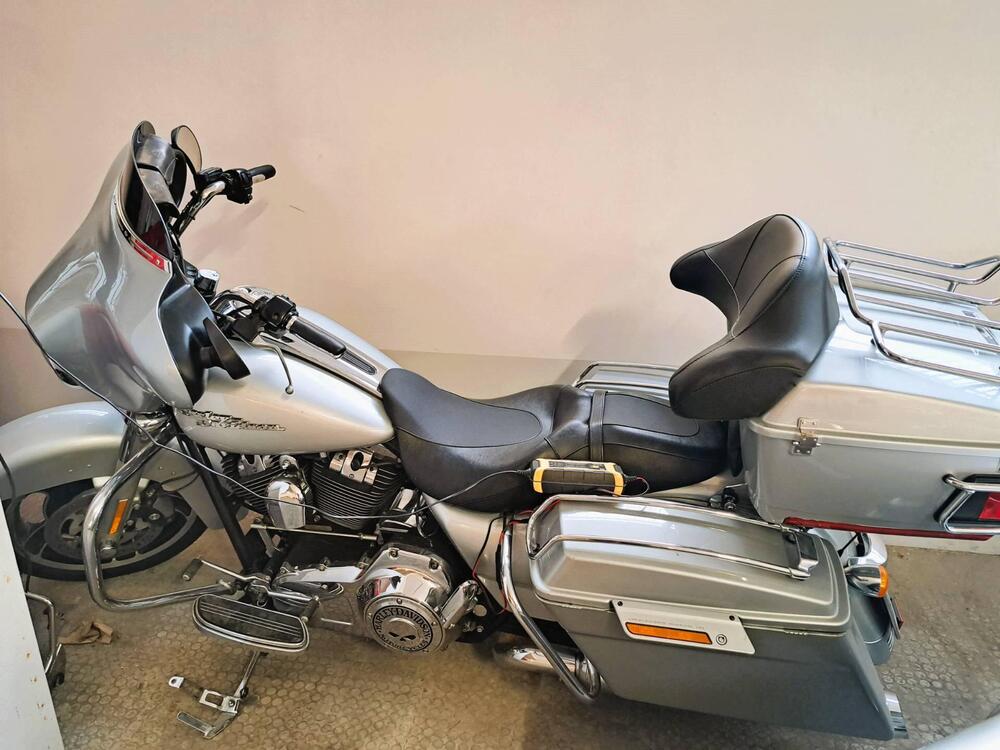 Harley-Davidson 1690 Electra Glide Classic (2010 - 12) - FLHTC