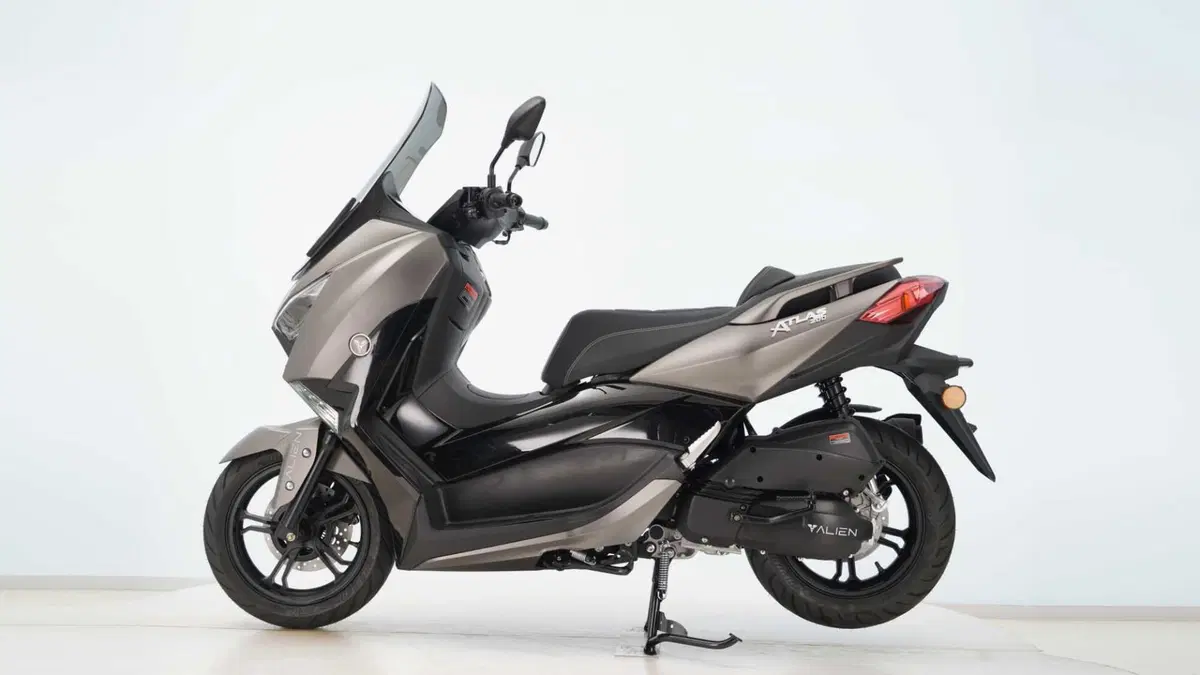 Alien Motors Atlas 200 Atlas 200 (2025 - 26) (5)