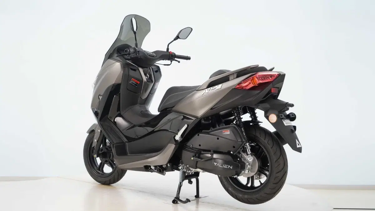 Alien Motors Atlas 200 Atlas 200 (2025 - 26) (4)
