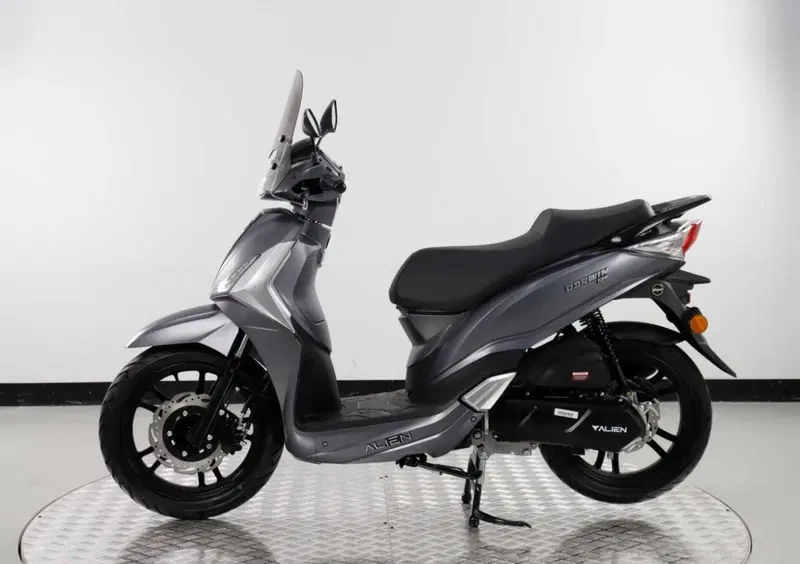 Alien Motors Darwin 125 Darwin 125 (2025 - 26) (6)
