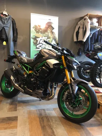 Kawasaki Z 900 SE (2025 - 26) nuova
