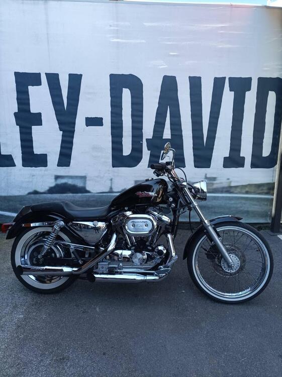 Harley-Davidson 1200 Custom (2001 - 03) - XL 1200C