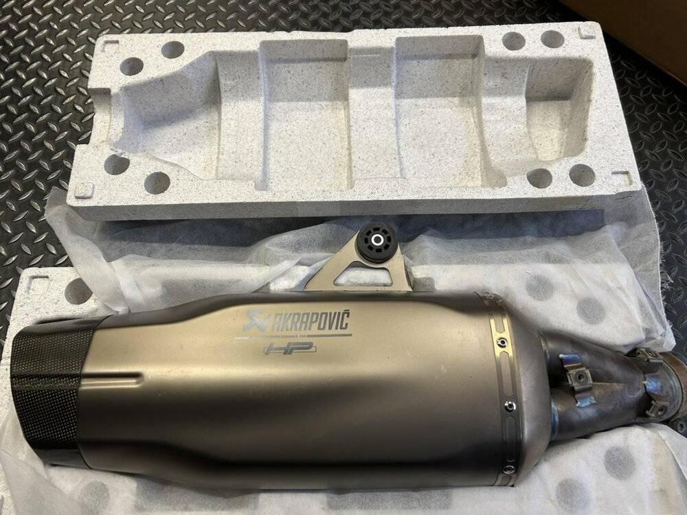 BMW AKRAPOVIC HP scarico originale 1200 1250 GS AD (3)