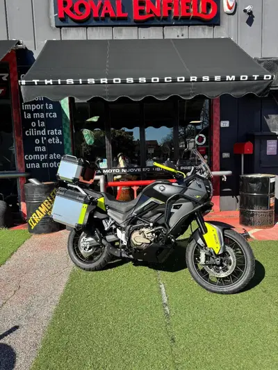 QJ Motor SVT 650 X (2024) usata