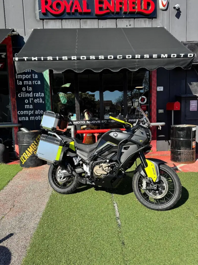QJ Motor SVT 650 X (2024)