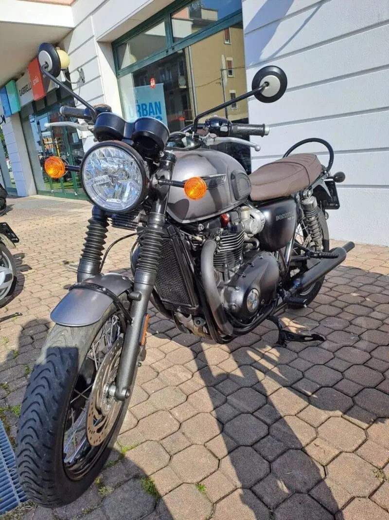 Triumph Bonneville T120 (2016 - 20)