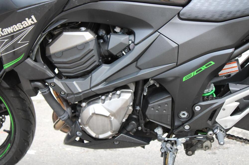 Kawasaki Z 800 ABS (2012 - 16) (4)