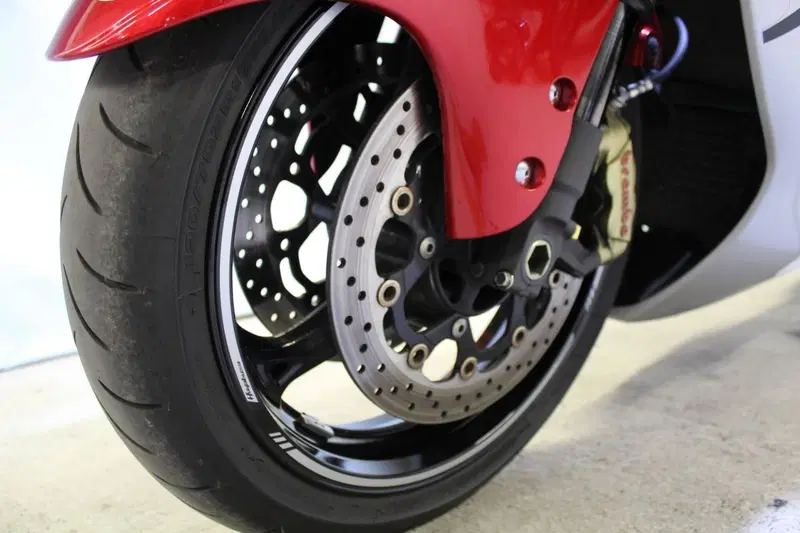 Suzuki GSX 1300 R Hayabusa ABS (2007 - 17) (14)