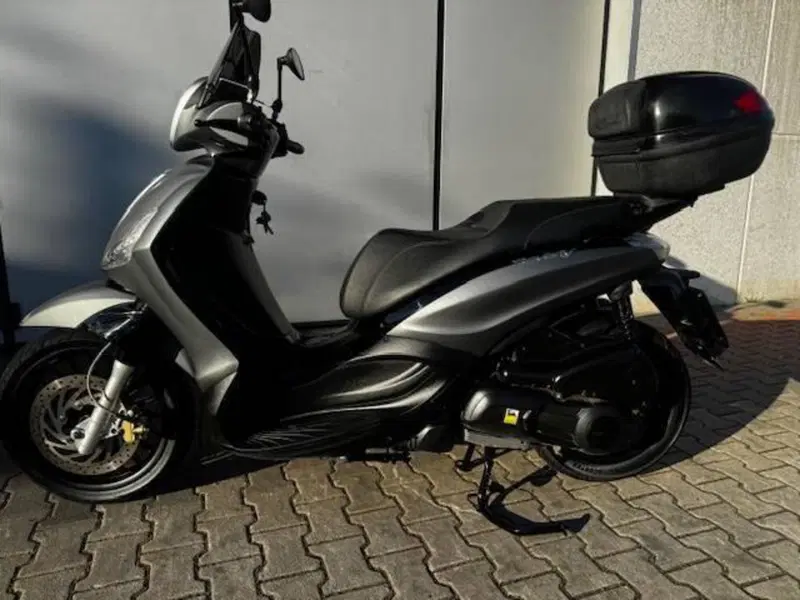 Piaggio Beverly 300 i.e. ABS-ASR (2016 - 20)