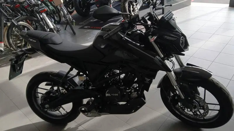 Voge Brivido 125R (2023 - 26) (3)