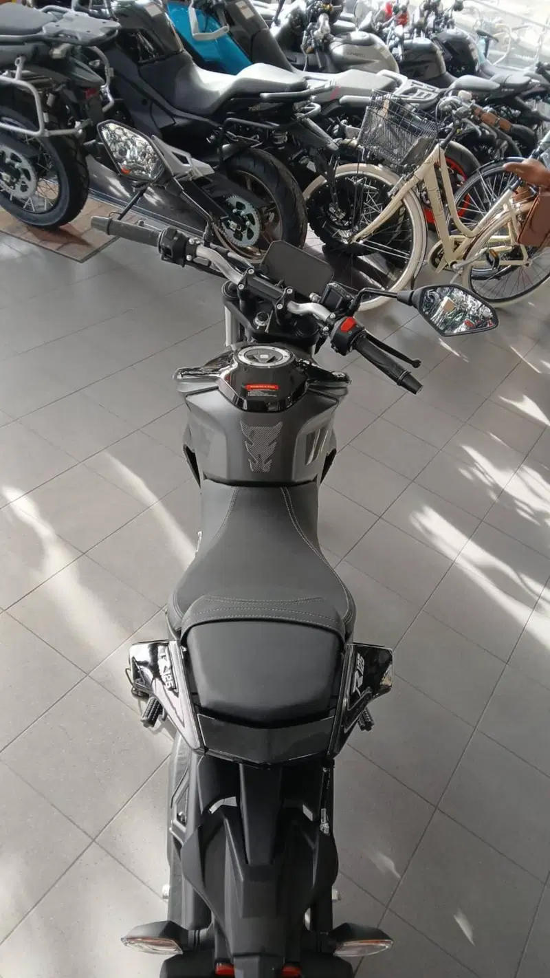 Voge Brivido 125R (2023 - 26) (5)